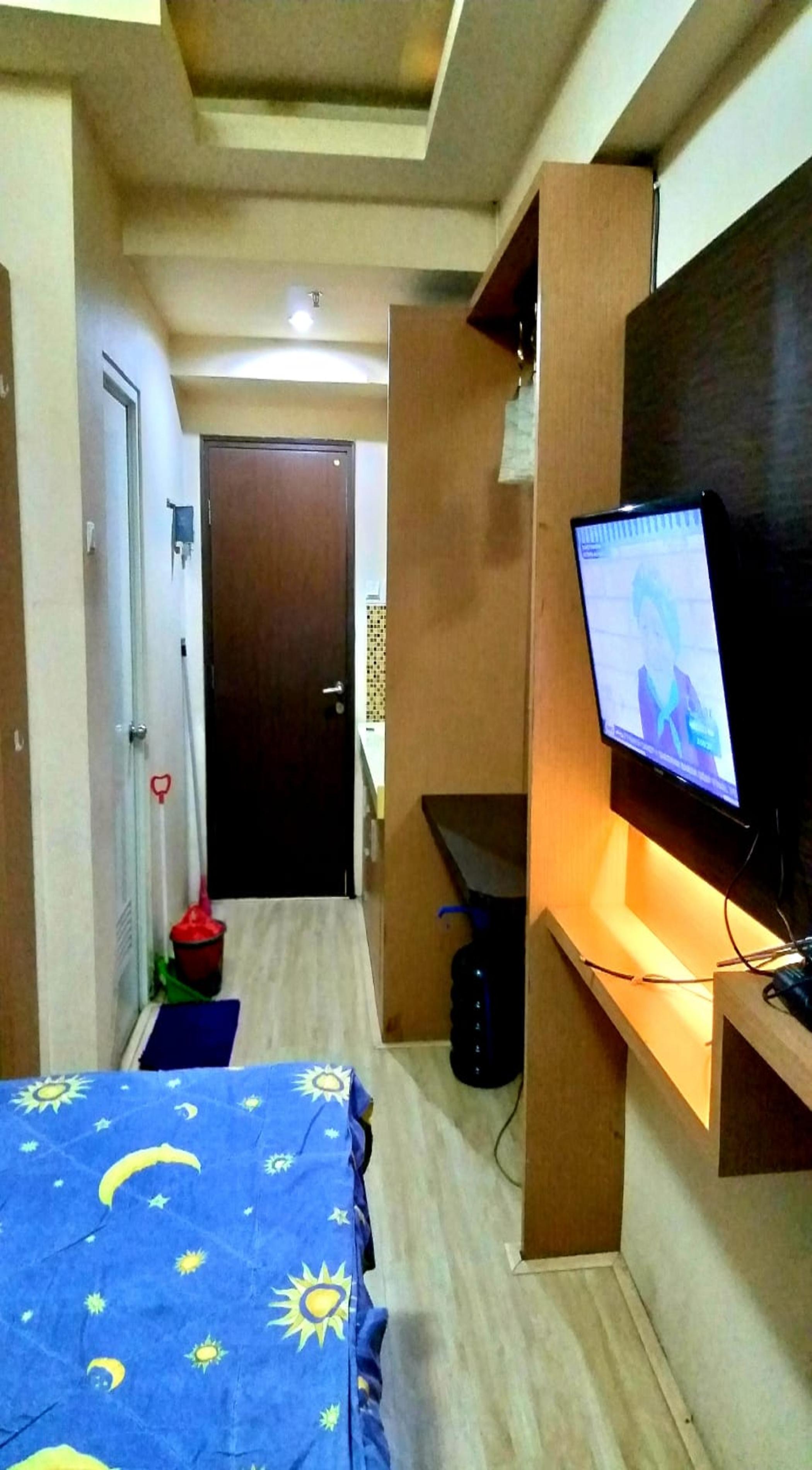 Aris The @ Metro Apartemen *